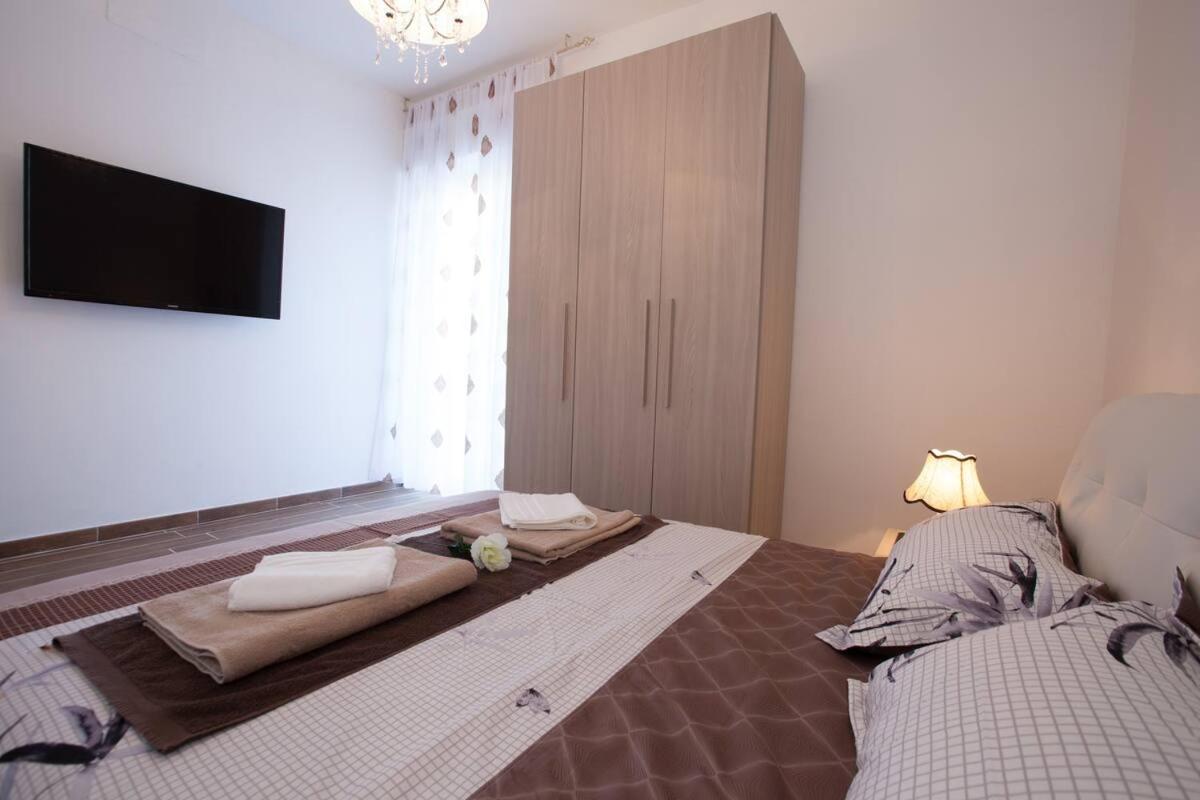 Residenza Alexander Luxury 1 Apartman Verona Kültér fotó